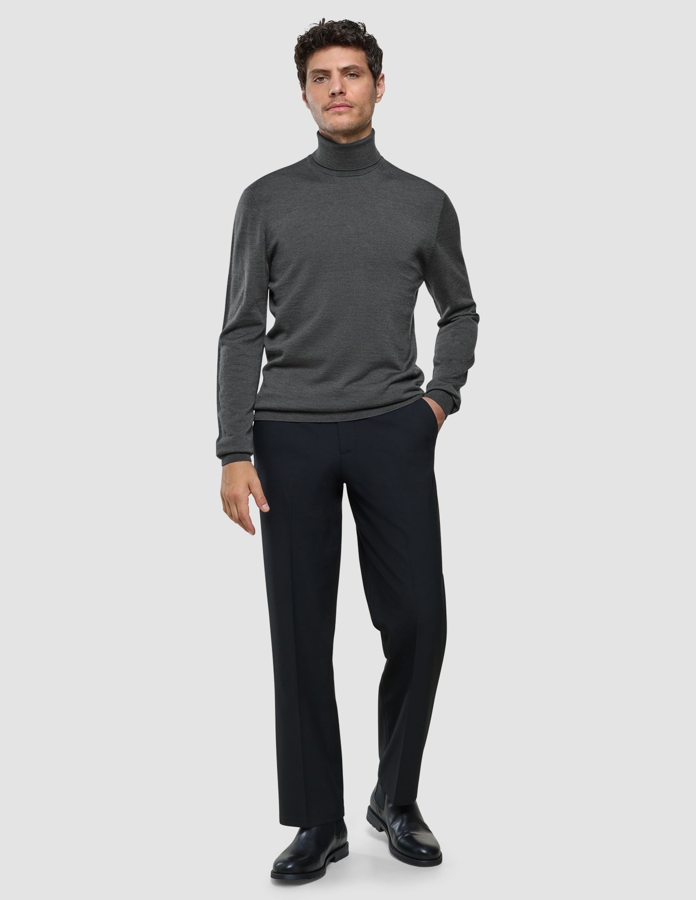 Seamless Premium Merino Knit Turtleneck Charcoal Grey